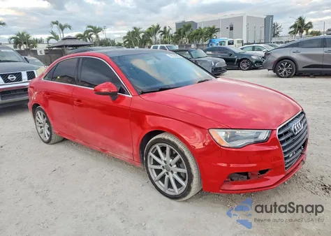 2015 Audi A3 Premium Plus z USA, uszkodzony, nr VIN WAUCCGFF1F1032125